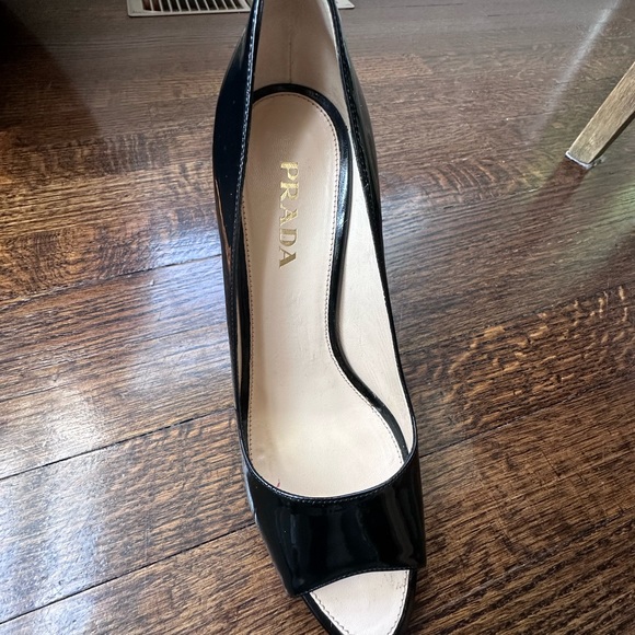 Prada open toe heels - Picture 3 of 4